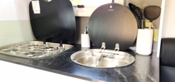 2023 Austral Motorhomes 4.2m Hard-Top Slide-on Camper image