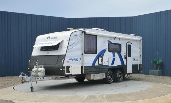 2013 Windsor Royale image