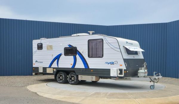 2013 Windsor Royale image