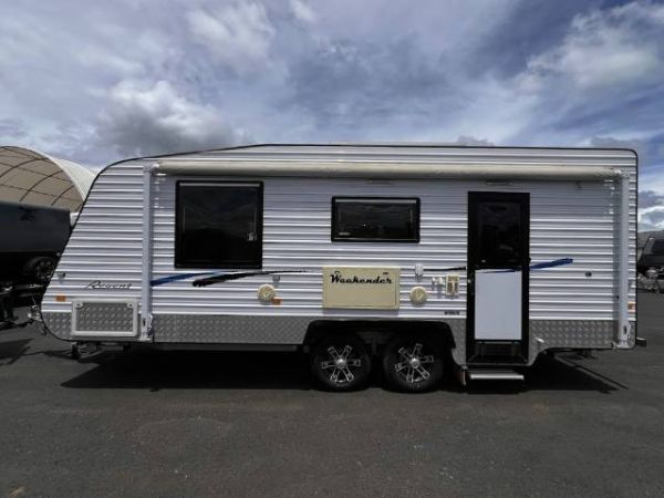 2016 Regent Weekender Caravan 19'6 image