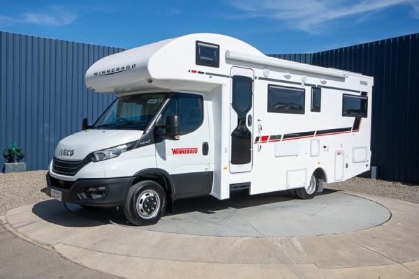 2023 Winnebago Kirra image