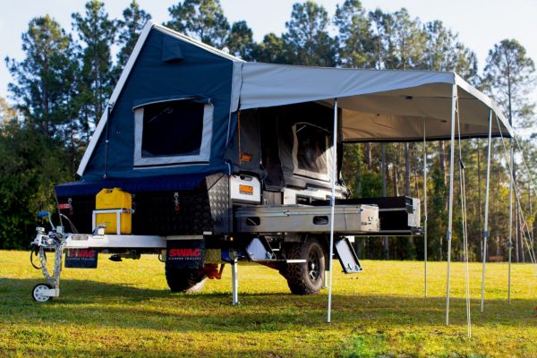 2023 Swag Apache Side-Fold Camper image