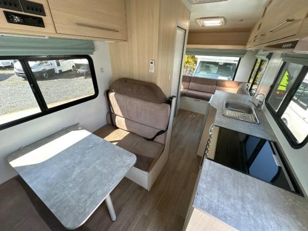 2021 Kea River M721 6 Berth image