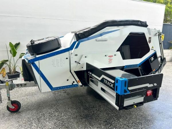 2023 Track Tvan Inspire image
