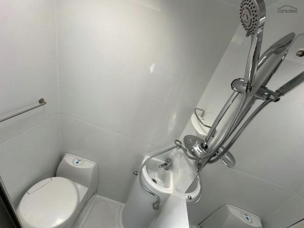 2019 Kea River M721 6 Berth image