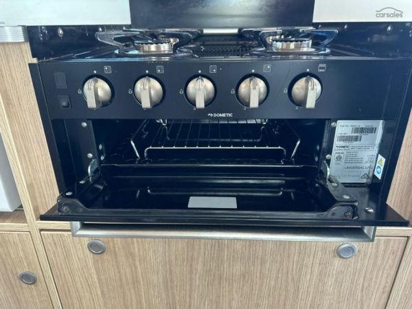 2019 Kea River M721 6 Berth image