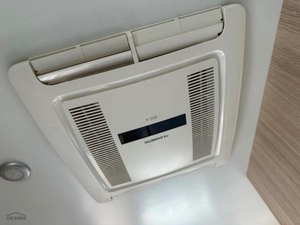 2019 Kea River M721 6 Berth image