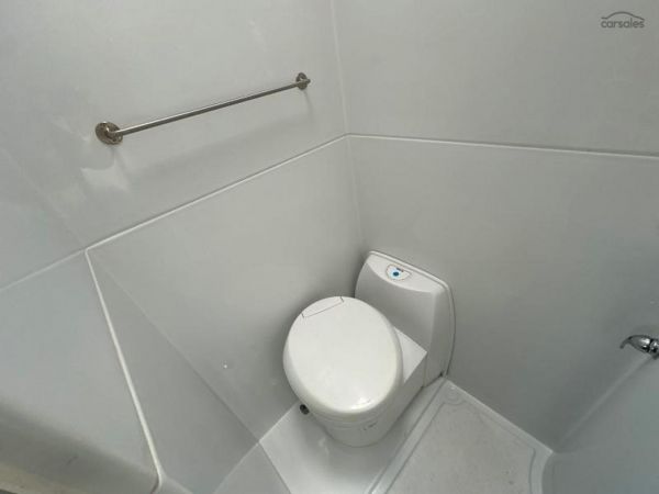 2019 Kea River M721 6 Berth image