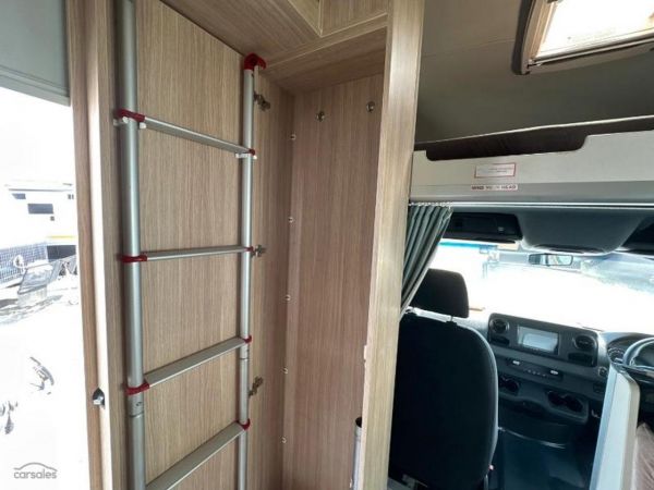 2019 Kea River M721 6 Berth image