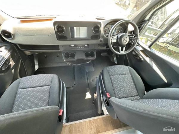 2019 Kea River M721 6 Berth image