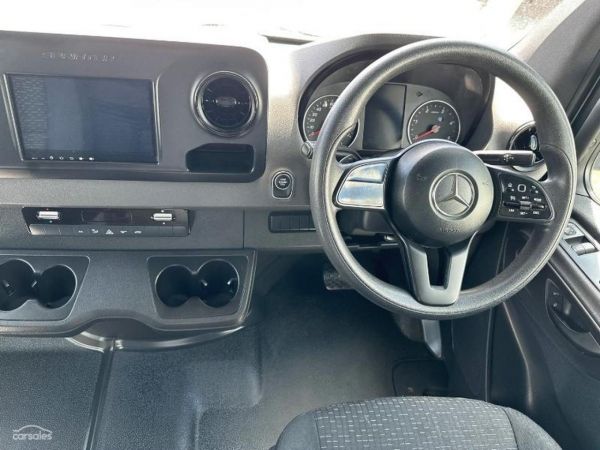 2019 Kea River M721 6 Berth image