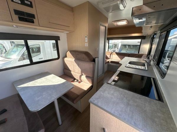 2021 Kea River M721 6 Berth image