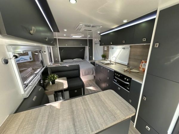 2024 Design RV Forerunner V5-2 image