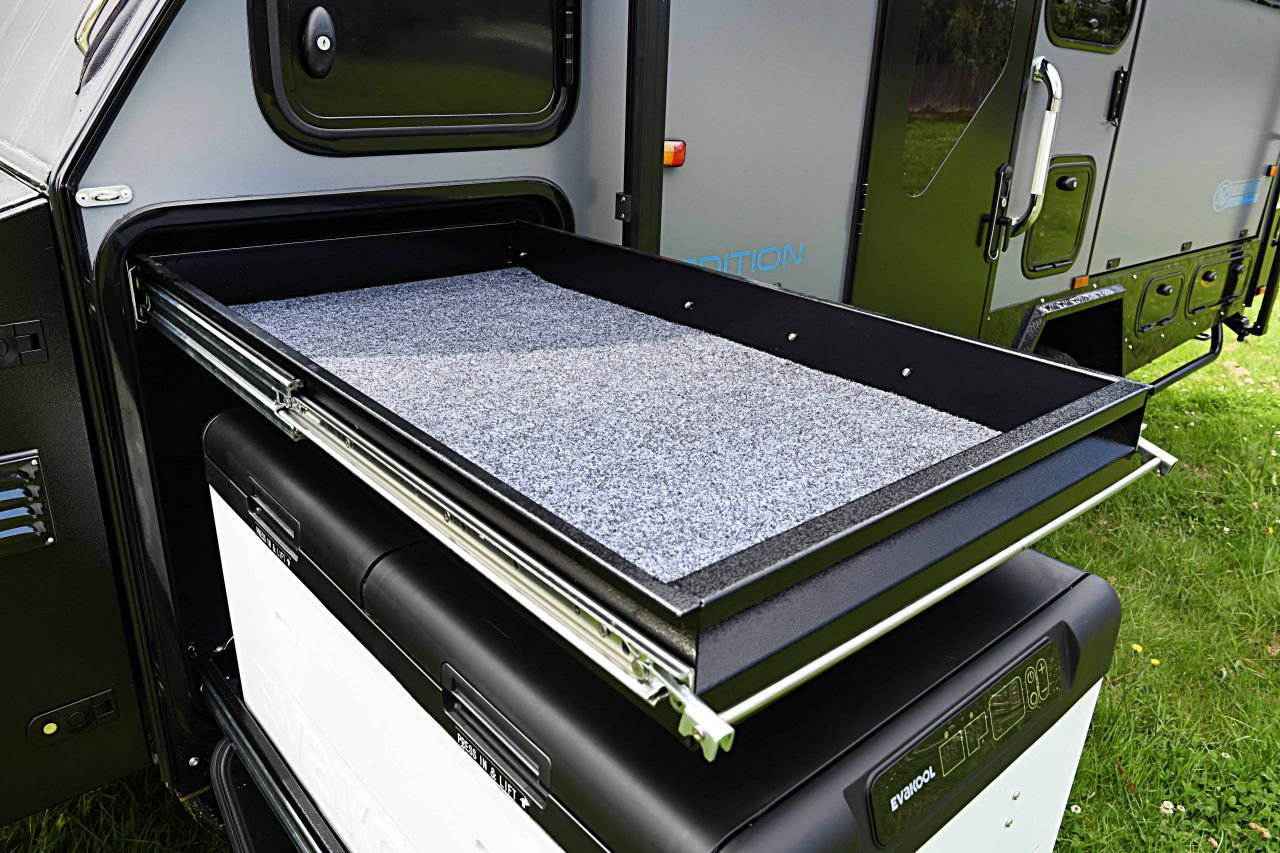 Image for 2024 Bluewater Campers Xpedition Hybrid Camper Trailer 10