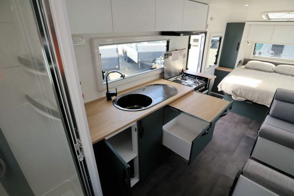 2024 Avan Aspire Caravan 572 image