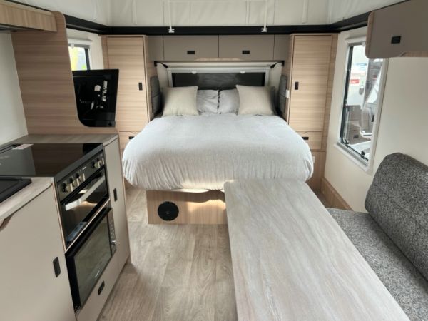 2024 Jayco Discovery Pop Top 17.55-8.OB.DY-MY25 image
