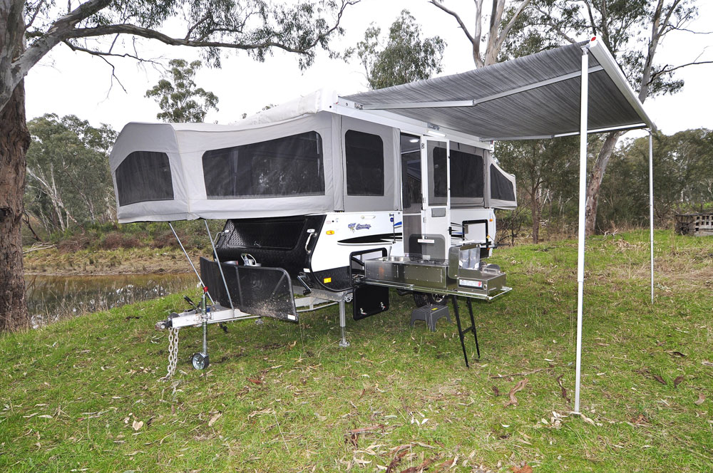 Goldstream RV Thunder Review image